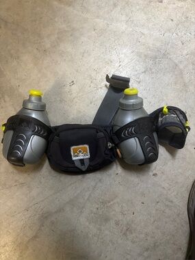 Nathan Trail Mix Plus 2 Hydration Belt Running Waist Pack Gray Black w/ Bottles